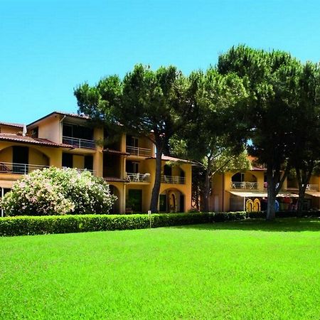 Residence Golfo Della Lacona Exteriér fotografie