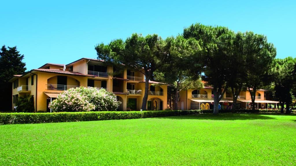 Residence Golfo Della Lacona Exteriér fotografie